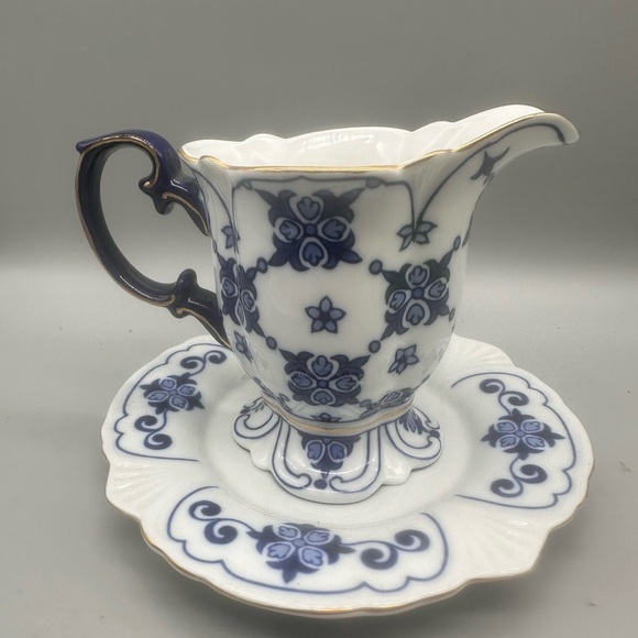 Bombay Blue and White Ceramic Creamer Set - Picture 1 of 8